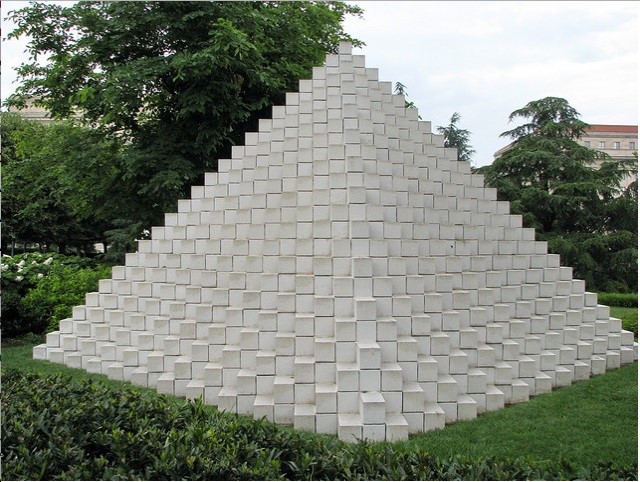 Figure 10: Four-sided pyramid, by Sol LeWitt, 1999 Image: Cliff, Flickr, © CC Attribution 2.0